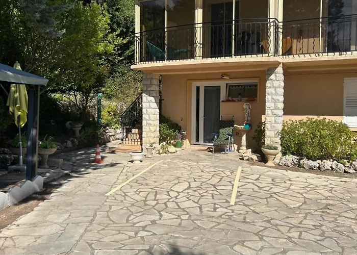 Neuf Bas De Gorges Du Verdon A